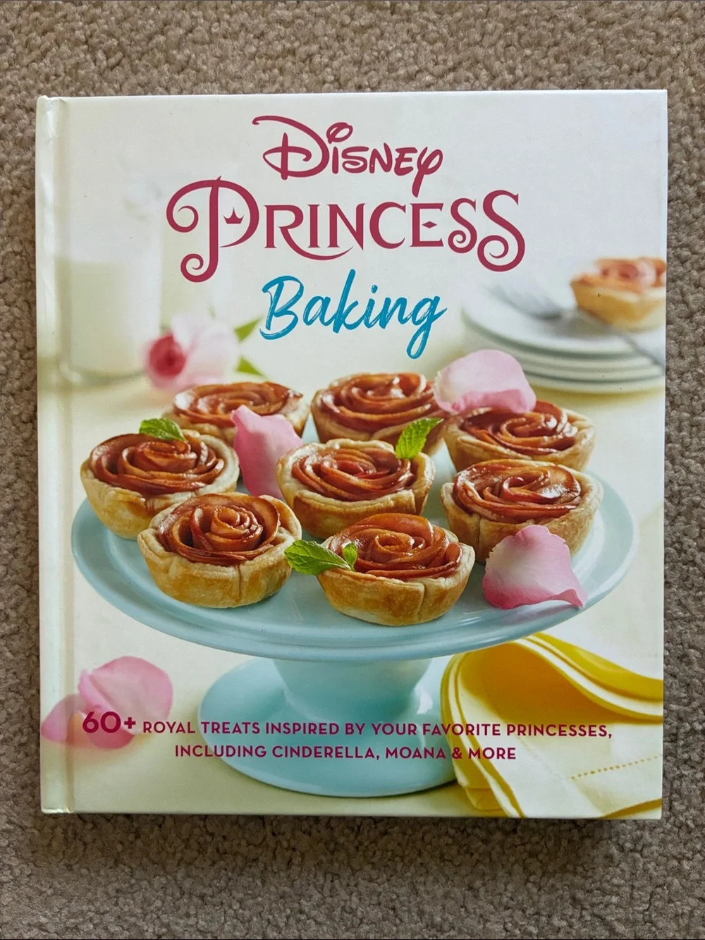 Book “Disney Princess Baking”